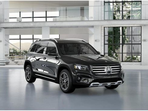 New 2026 Mercedes-Benz GLB 250 image 9