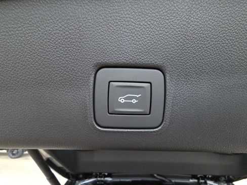 New 2026 Chevrolet TrailBlazer RS w/ Convenience Package AWD/4WD image 33