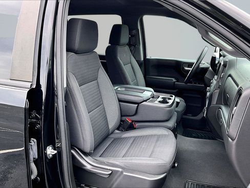 Used 2023 Chevrolet Silverado 1500 Custom AWD/4WD image 8