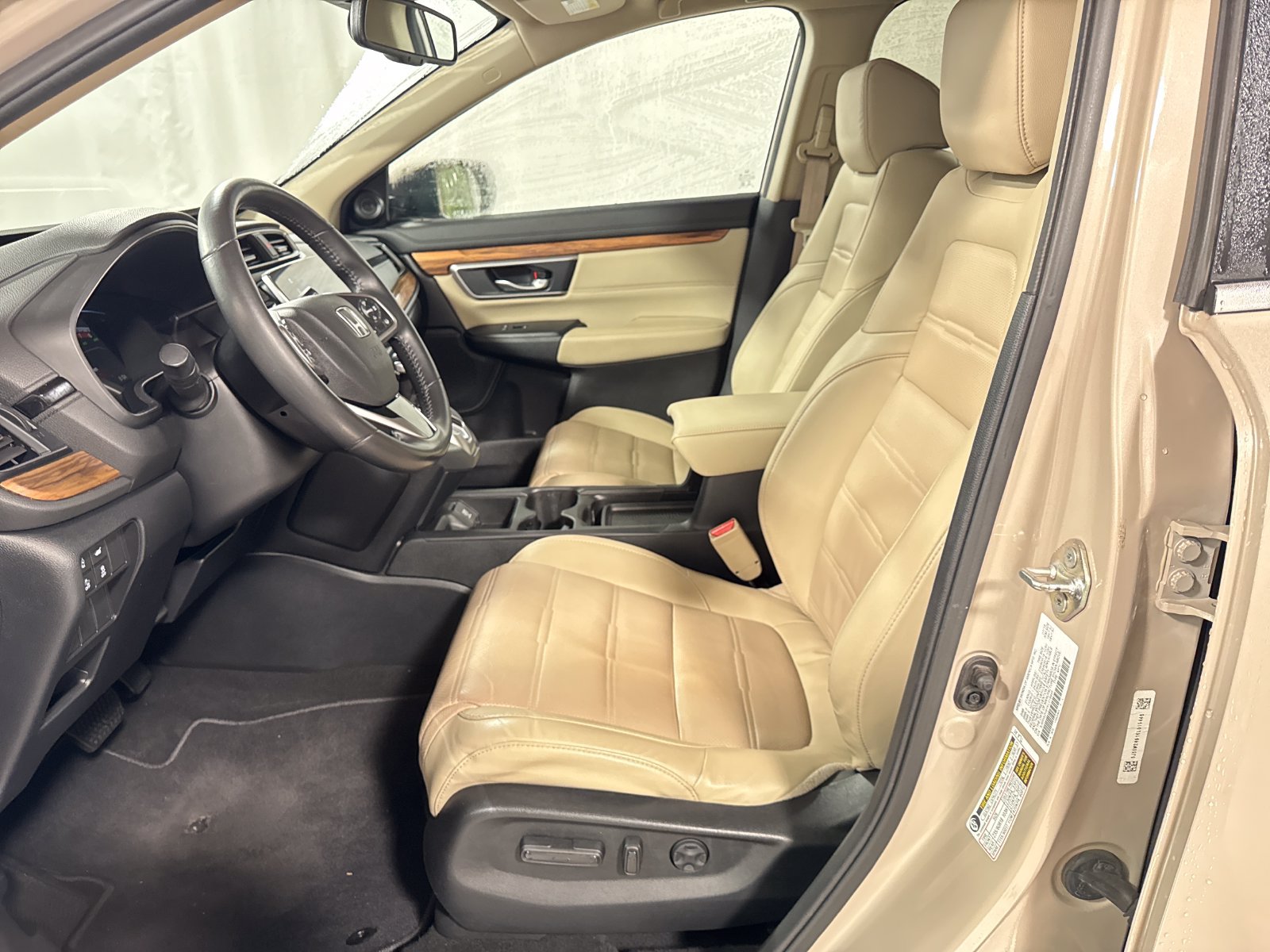 Certified 2019 Honda CR-V Touring image 3
