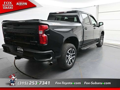 Used 2019 Chevrolet Silverado 1500 Custom Trail Boss w/ Custom Convenience Package AWD/4WD image 15