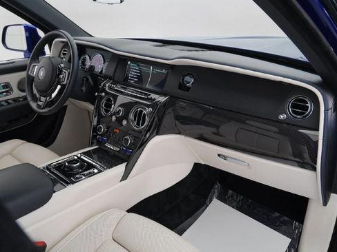 Used 2021 Rolls-Royce Cullinan Black Badge AWD/4WD image 44