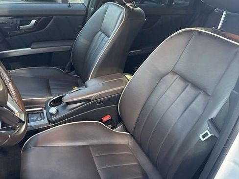 Used 2014 Mercedes-Benz GLK 350 4MATIC image 22