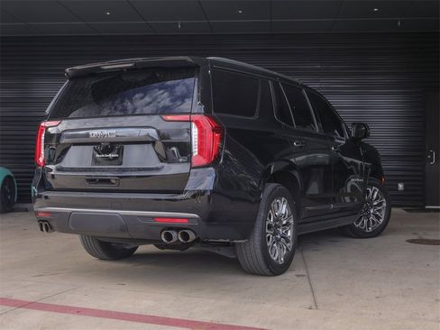 Used 2023 GMC Yukon Denali Ultimate image 7