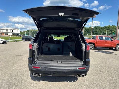 Used 2025 GMC Acadia AT4 AWD/4WD image 15