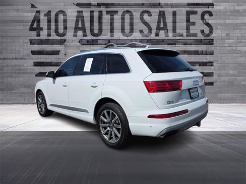 Used 2019 Audi Q7 3.0T Premium Plus w/ Premium Plus Package AWD/4WD image 8