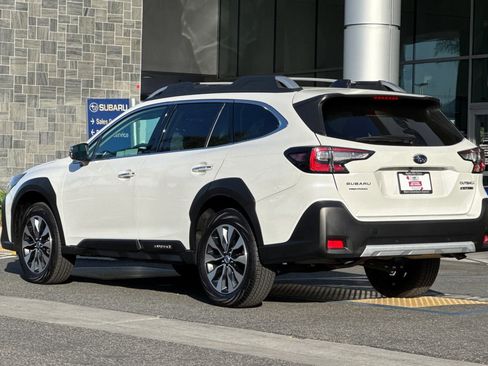 Certified 2024 Subaru Outback Touring XT image 6