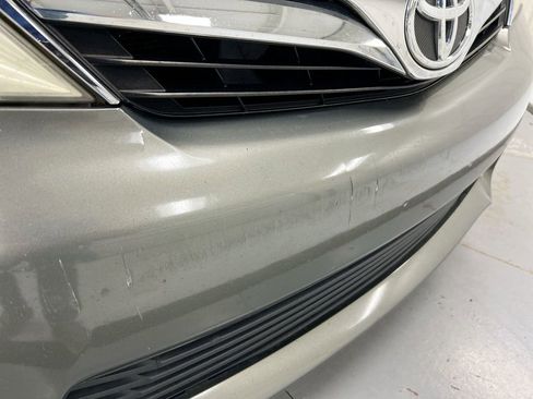 Used 2012 Toyota Camry LE image 28