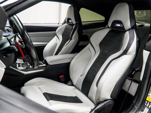 Used 2022 BMW M4 xDrive Competition w/ M Carbon Exterior Package image 32