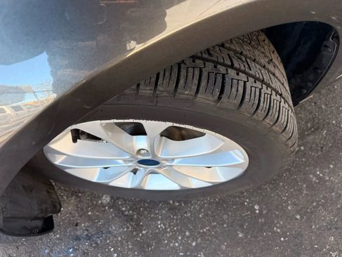 Used 2019 Ford Fusion SE image 37