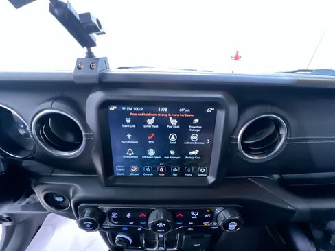 Used 2022 Jeep Wrangler Unlimited Sahara w/ Cold Weather Group AWD/4WD image 24