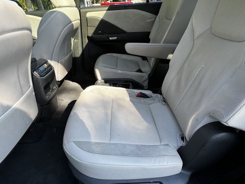 Used 2024 Lexus TX 350 AWD image 30