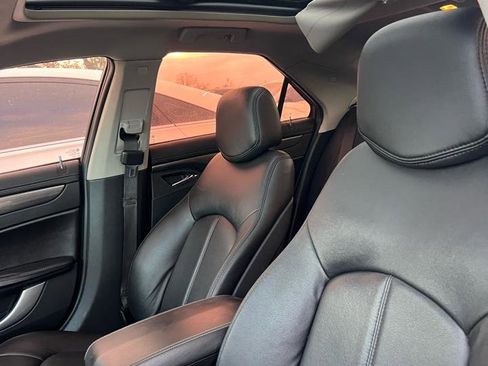 Used 2011 Cadillac CTS Sedan image 9