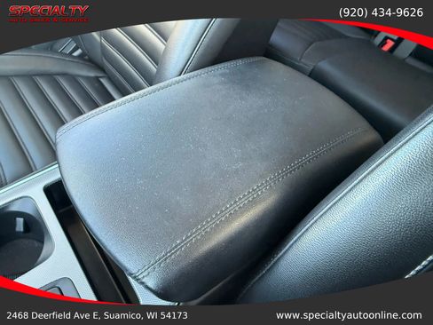 Used 2021 Ford Edge SEL w/ Cargo Accessory Package image 29