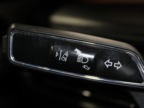 Used 2021 Lincoln Nautilus Reserve w/ Equipment Group 201A image 40