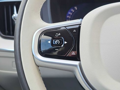 New 2026 Volvo XC60 B5 Ultra w/ Protection Package Premier image 29