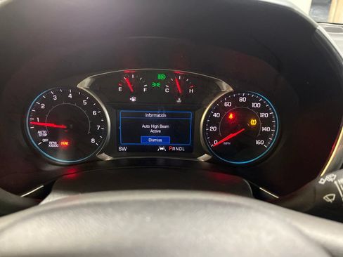 Used 2020 Chevrolet Equinox LT FWD image 23