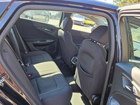 Used 2023 Chevrolet Malibu LT image 14