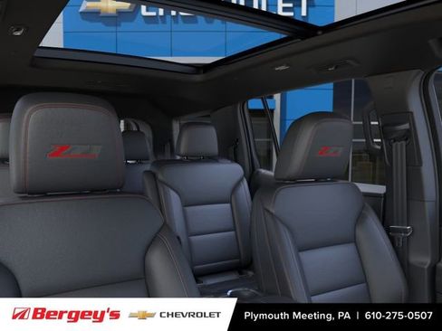New 2026 Chevrolet Traverse Z71 w/ Driver Confidence Package AWD/4WD image 26