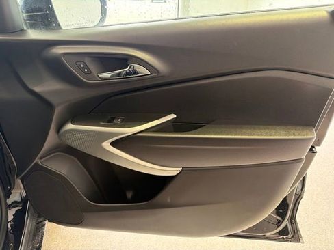 New 2026 Chevrolet Trax RS FWD image 9