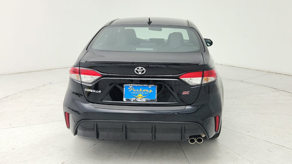 Used 2025 Toyota Corolla SE FWD image 6