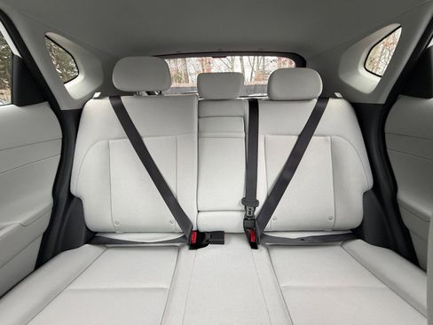 Used 2025 Hyundai Kona SEL image 39