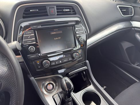 Used 2020 Nissan Maxima 3.5 S w/ Floor Mat Group image 20