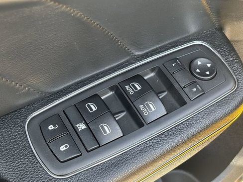 Used 2018 Dodge Charger SRT Hellcat image 20