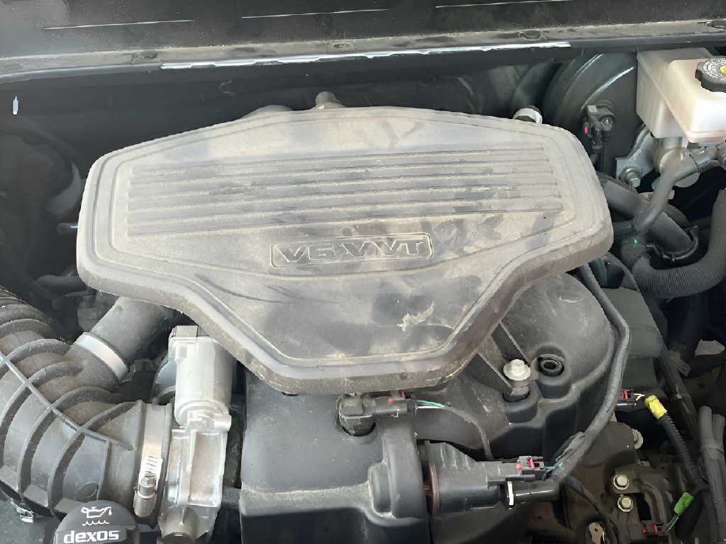 Used 2023 GMC Acadia Denali w/ Trailering Package FWD image 33