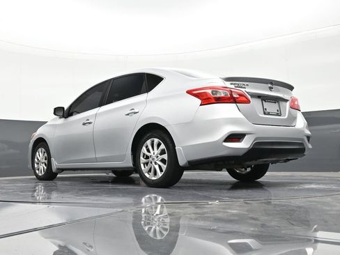 Used 2018 Nissan Sentra S w/ Appearance Package image 22