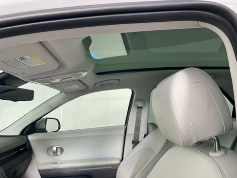 Certified 2024 Hyundai Ioniq 5 Limited RWD image 17