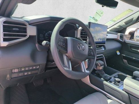 New 2026 Toyota Tundra Limited AWD/4WD image 3