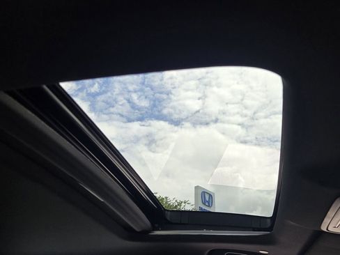 Used 2025 Honda Accord Sport image 19