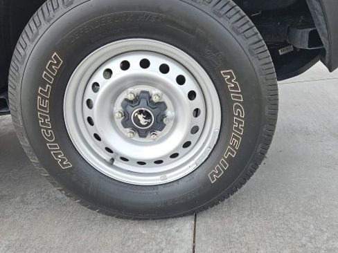 Certified 2025 Ford Bronco 2-Door image 11