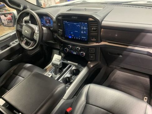 Used 2025 Ford F150 Lariat w/ Equipment Group 501A Mid AWD/4WD image 19