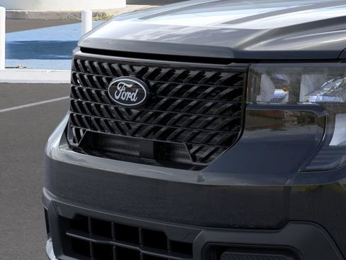 New 2025 Ford Maverick XLT w/ XLT Luxury Package image 18