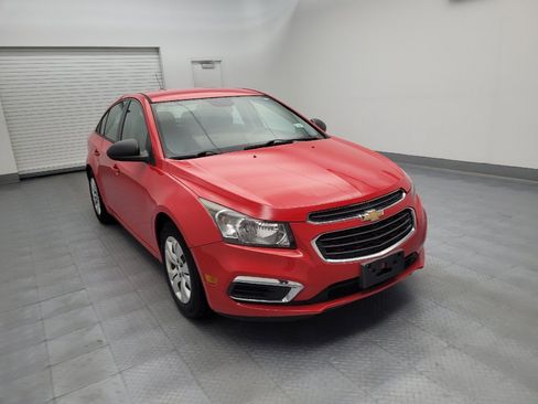 Used 2016 Chevrolet Cruze LS FWD image 13