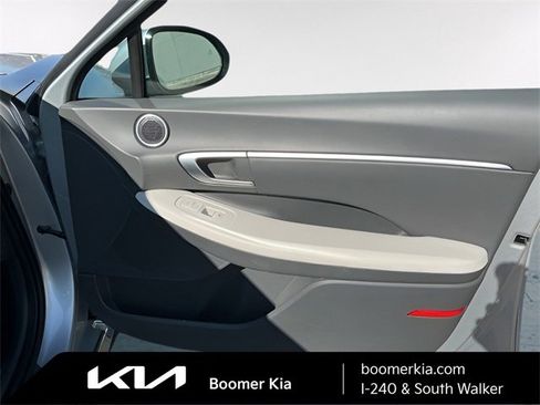 Used 2025 Hyundai Sonata SEL image 10