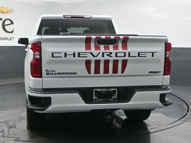 New 2026 Chevrolet Silverado 1500 RST w/ LPO, Dark Essentials Package AWD/4WD image 13