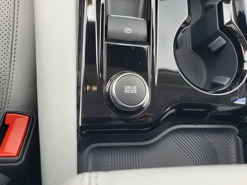 New 2026 Ford Explorer Platinum AWD/4WD image 31
