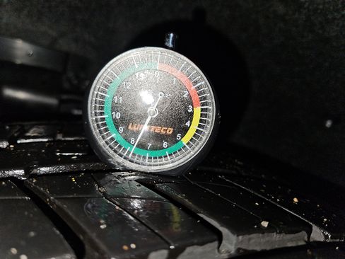 Used 2022 Mitsubishi Outlander SE image 25