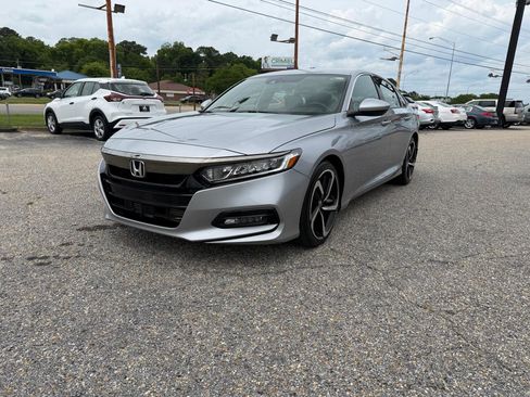 Used 2020 Honda Accord Sport image 21