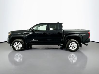 New 2025 Toyota Tacoma SR5