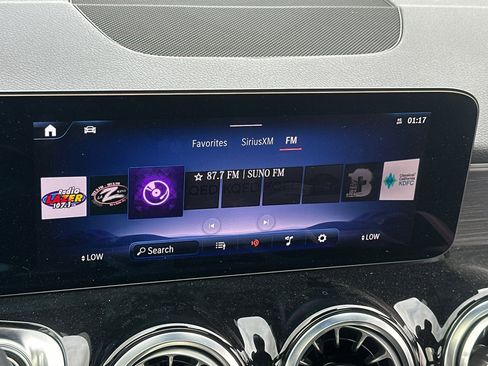 Certified 2024 Mercedes-Benz EQB 350 4MATIC SUV image 18