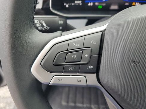 New 2026 Volkswagen Jetta SE FWD image 18
