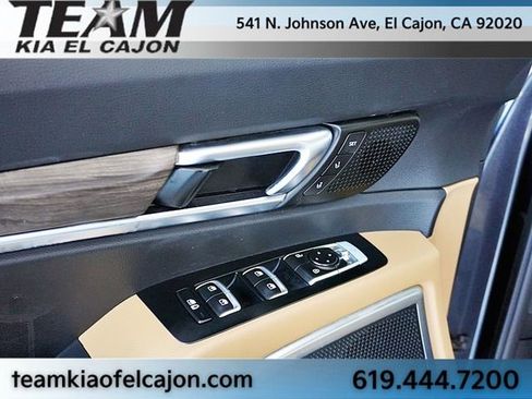 Certified 2021 Kia Telluride SX w/ Towing Package FWD image 28