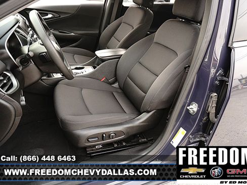 Certified 2025 Chevrolet Malibu LT FWD image 9