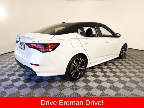 Used 2022 Nissan Sentra SR FWD image 22