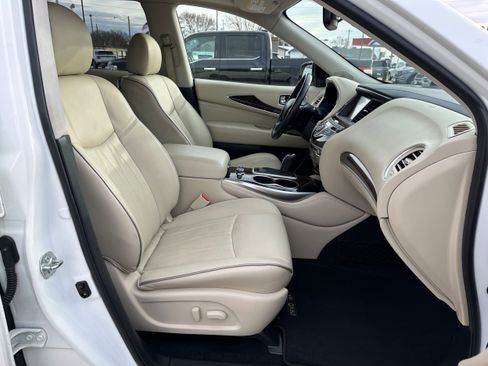 Used 2019 INFINITI QX60 Luxe w/ Sensory Package image 12