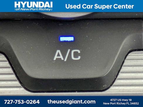 Used 2020 Hyundai Elantra SEL w/ Cargo Package (C1) FWD image 20